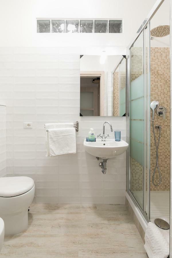 Stars Luxury Apartments 1 Рим Экстерьер фото
