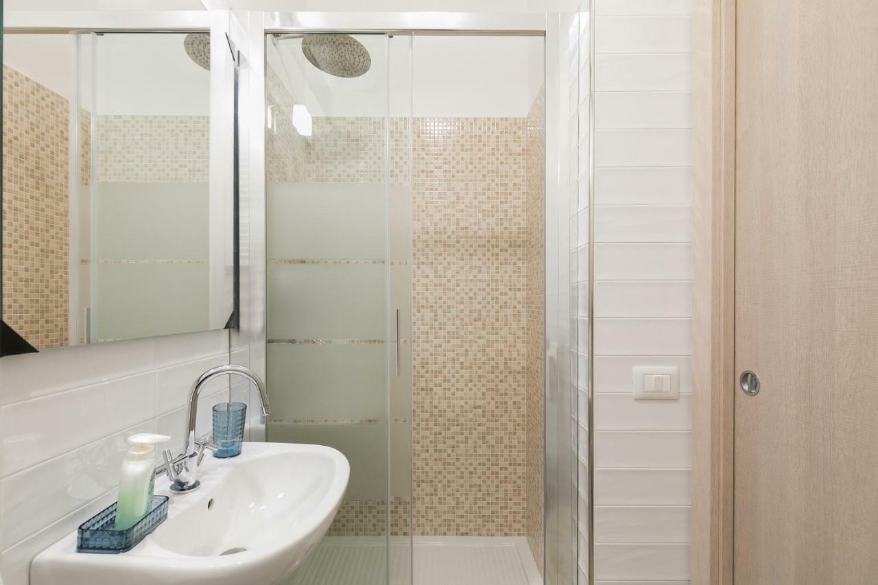 Stars Luxury Apartments 1 Рим Экстерьер фото