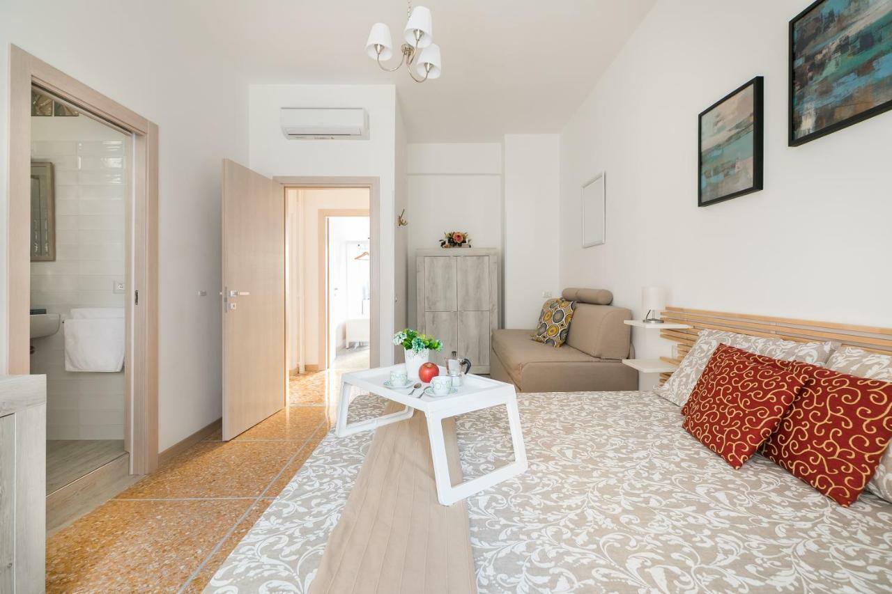 Stars Luxury Apartments 1 Рим Экстерьер фото